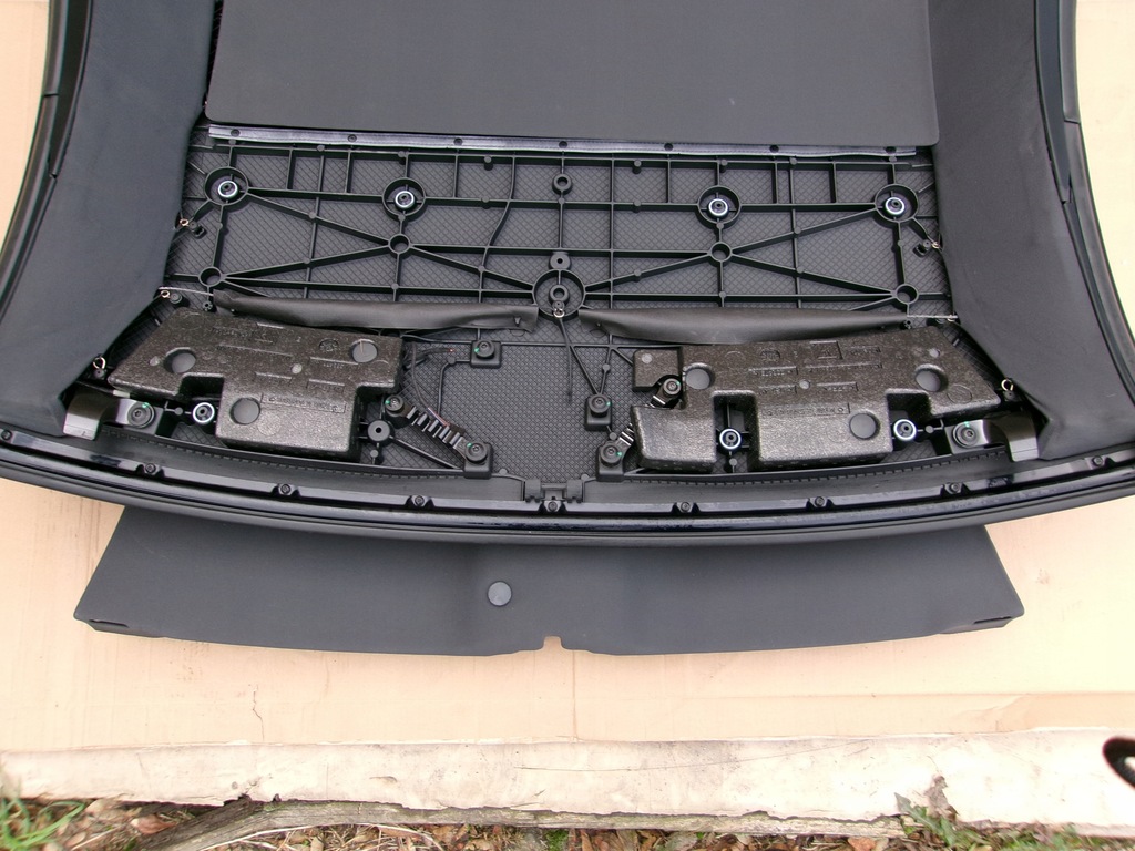 фото №9, Porsche 911 model 992 s cabrio дах обшивка чорний