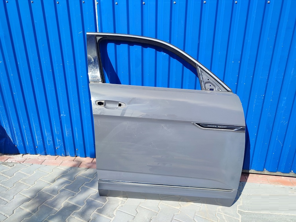 фото №1, Vw atlas cross sport 2022 дверь правое правый перед передние