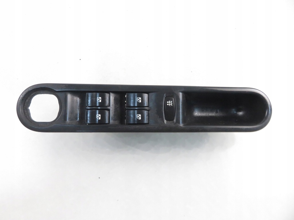 фото №4, Панель окон renault espace iv 8200250481