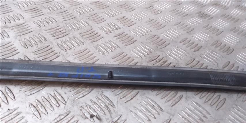 фото №7, Vw golf plus 2011r молдинг двері права задня задня