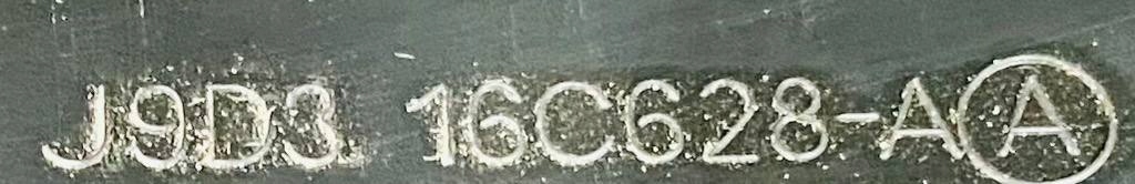 фото №15, Накладка капот средняя jaguar i-pace x590 j9d3-16c628-aa