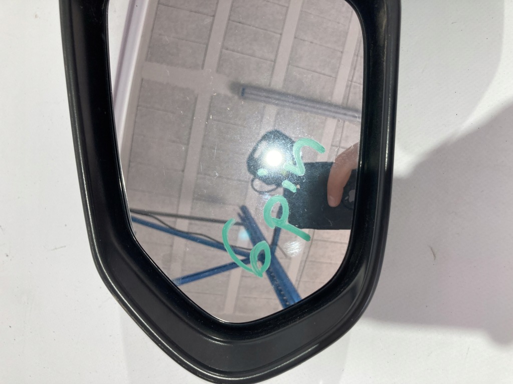 фото №2, Зеркало левая 6 pin yaris cross 21- 040