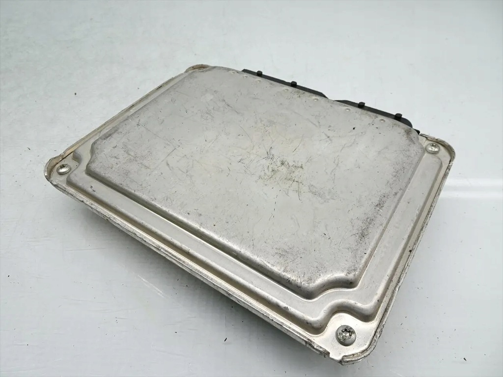 фото №2, Vw passat модуль модуля управляющего двигателя 2.3 v5