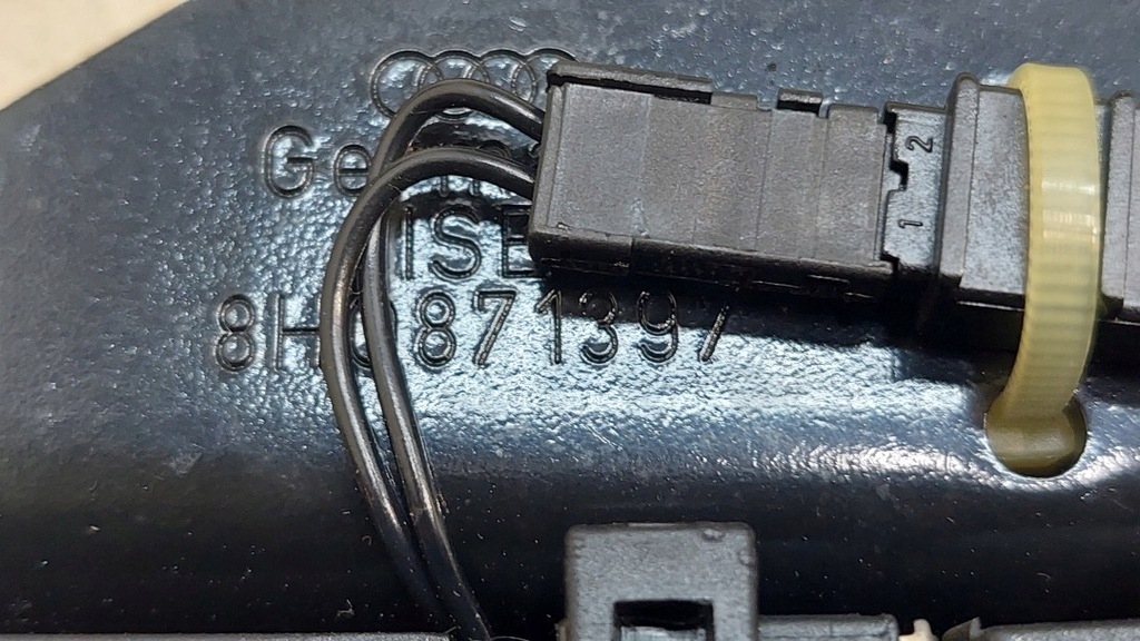 фото №4, Замок засов крыша левый правый audi a4 b6 cabrio