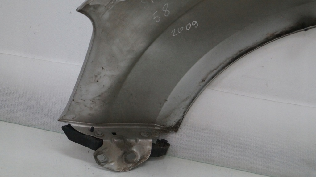 Купити Крило передній правий ford s-max 1 58 2009