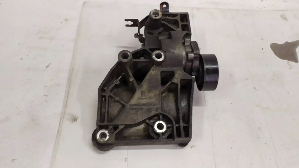 Кронштейн генератора insignia astra zafira 2.0 cdti a20dth с Разборки