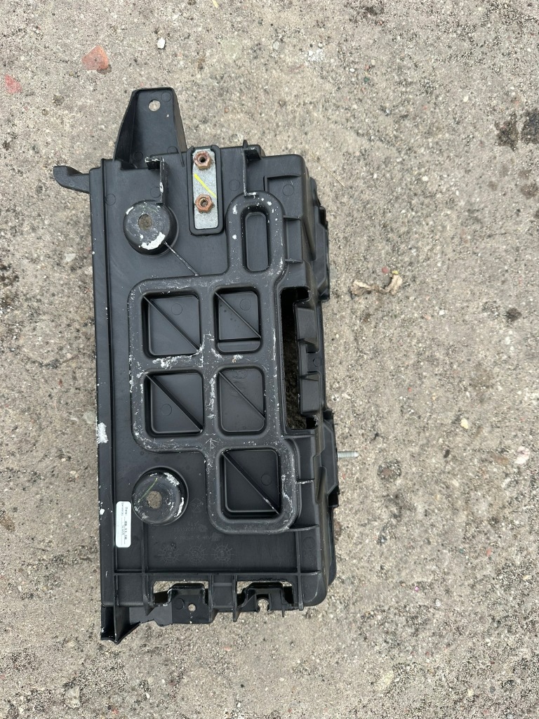 фото №1, Основание аккумулятор maserati levante suv m161 05112061a 3.0l бензиновый