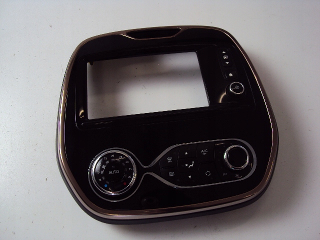 фото №1, Панель кондиционера рамка renault captur i 2013-