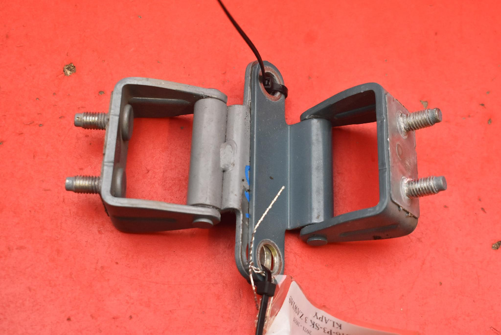 фото №1, Петля петлі кришки kia sportage 5 v 21-25