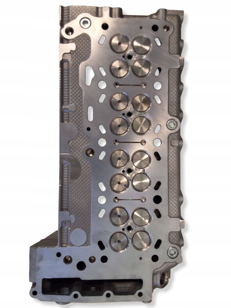 Купити Головка двигуна перед peugeot boxer 0200kc