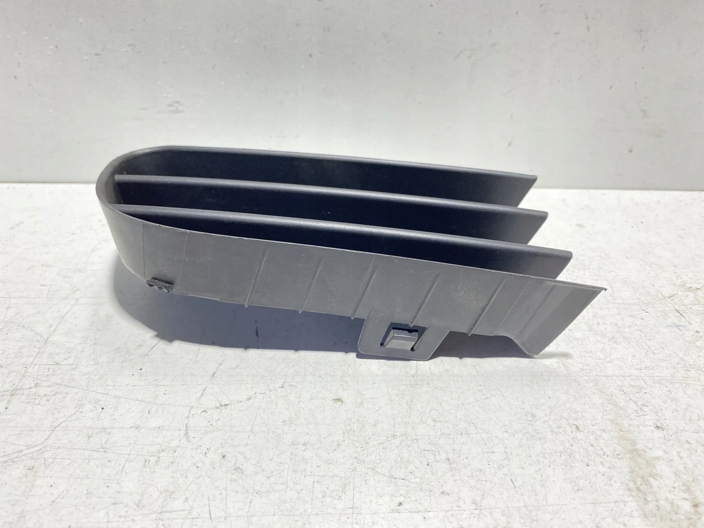 фото №6, Решітка права перед renault megane ii 8200115120