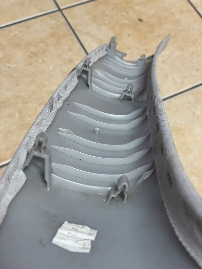 фото №11, Citroen оригинальный номер 9655493577 обшивка стойка c5 iii