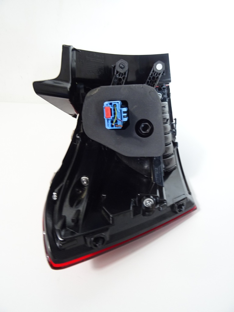 фото №14, Vw t-roc lift лампа правая задняя задняя 2ga945096d