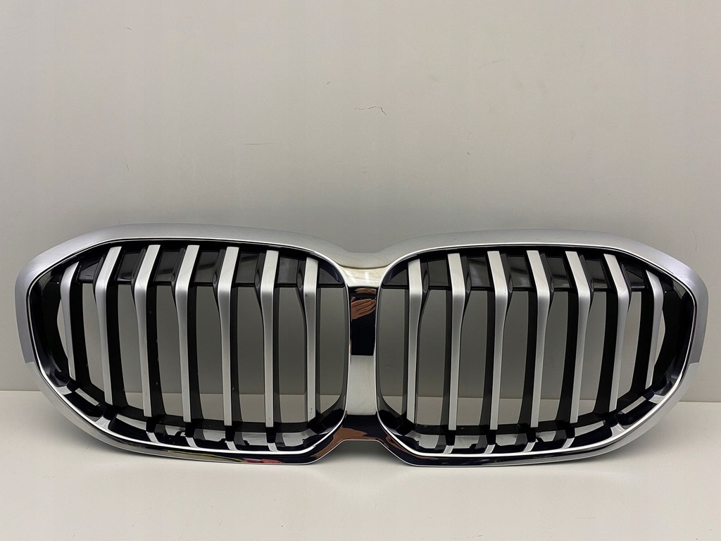 фото №1, Bmw 1 f40 решітка радіатора решітка радіатора решітки радіатора бампера перед 19-