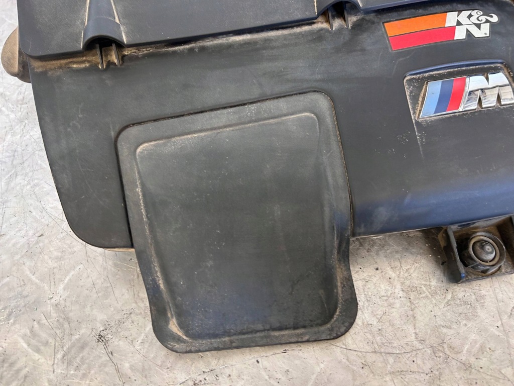 Корпус фільтра повітря bmw x5m e70 7589648 Недорого