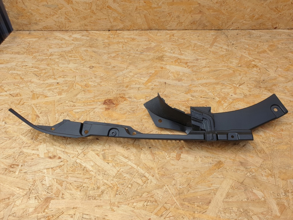 фото №1, Volvo xc60 ii захист крила накладка права 32216110