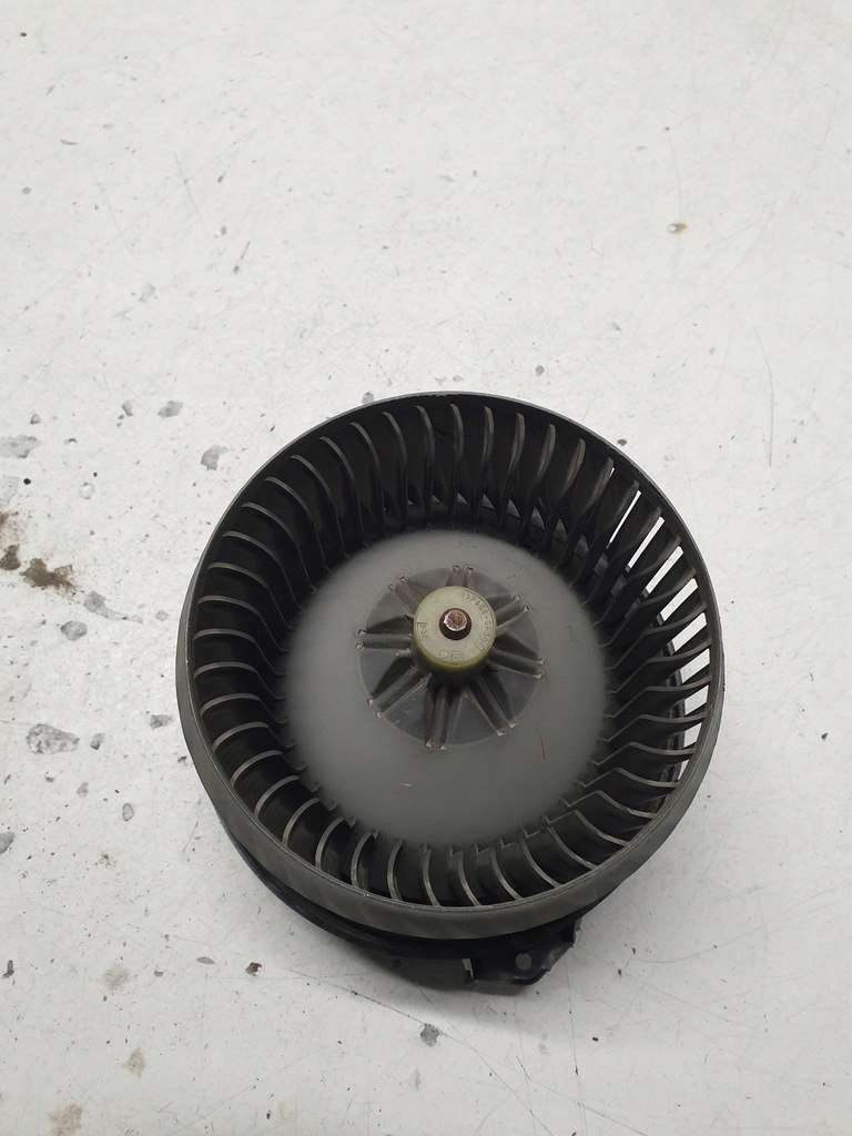 фото №4, Вентилятор воздуходувка toyota yaris ii