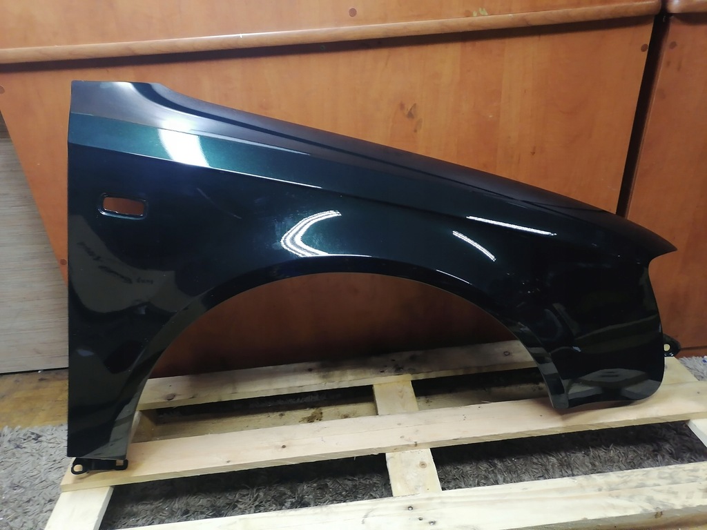 фото №7, Крыло правый a4 b7 lz6e