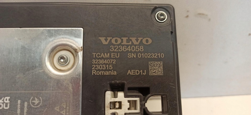 фото №5, Volvo xc40 антенна кровельная gps tcam 32364058