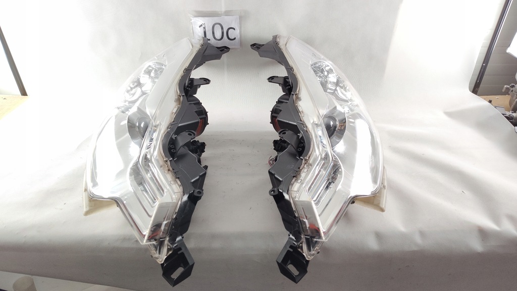 фото №11, Citroen c-crosser c crosser ксенон левый правый фара лампа левая правая