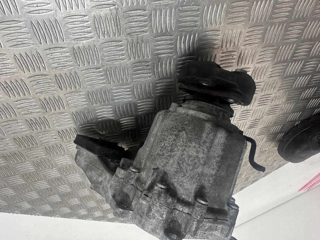 фото №10, Bmw f30 f32 f36 коробка передач приладова редуктор oe:8643150