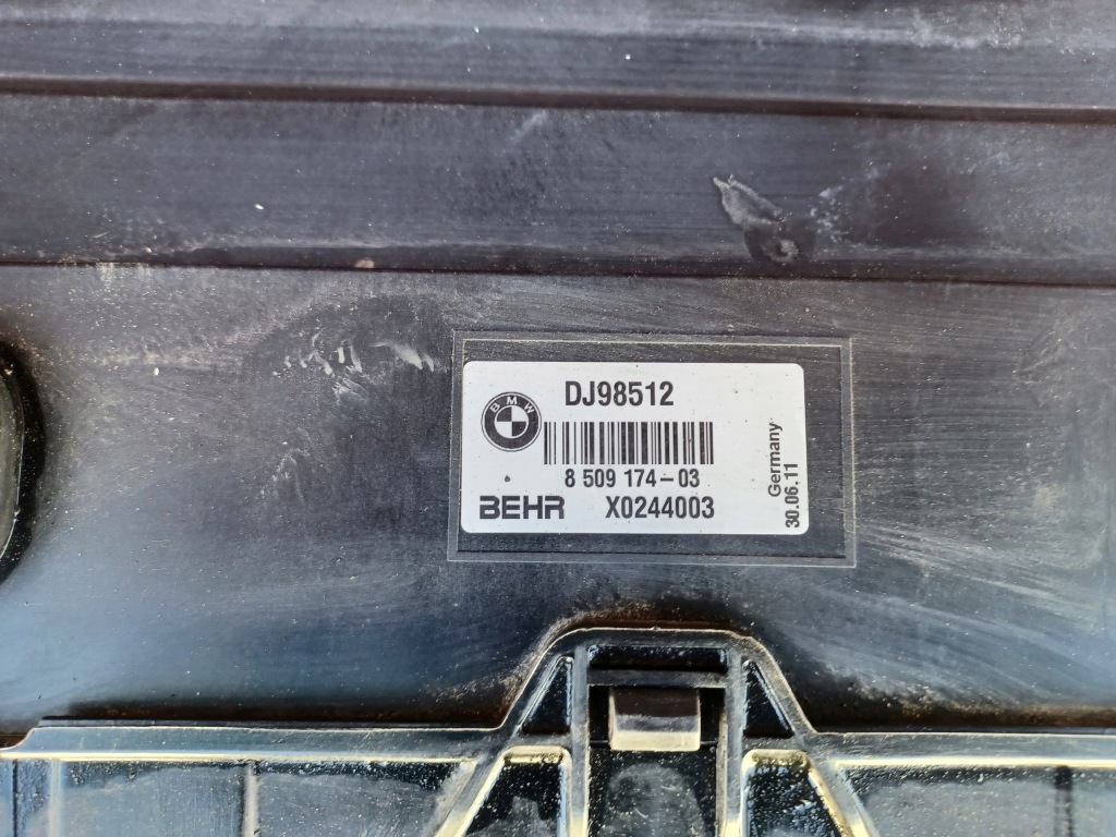 Радиатор комплект вентилятор 8509174 bmw f10 f11 3.0d корпус woda кондиционер Киев