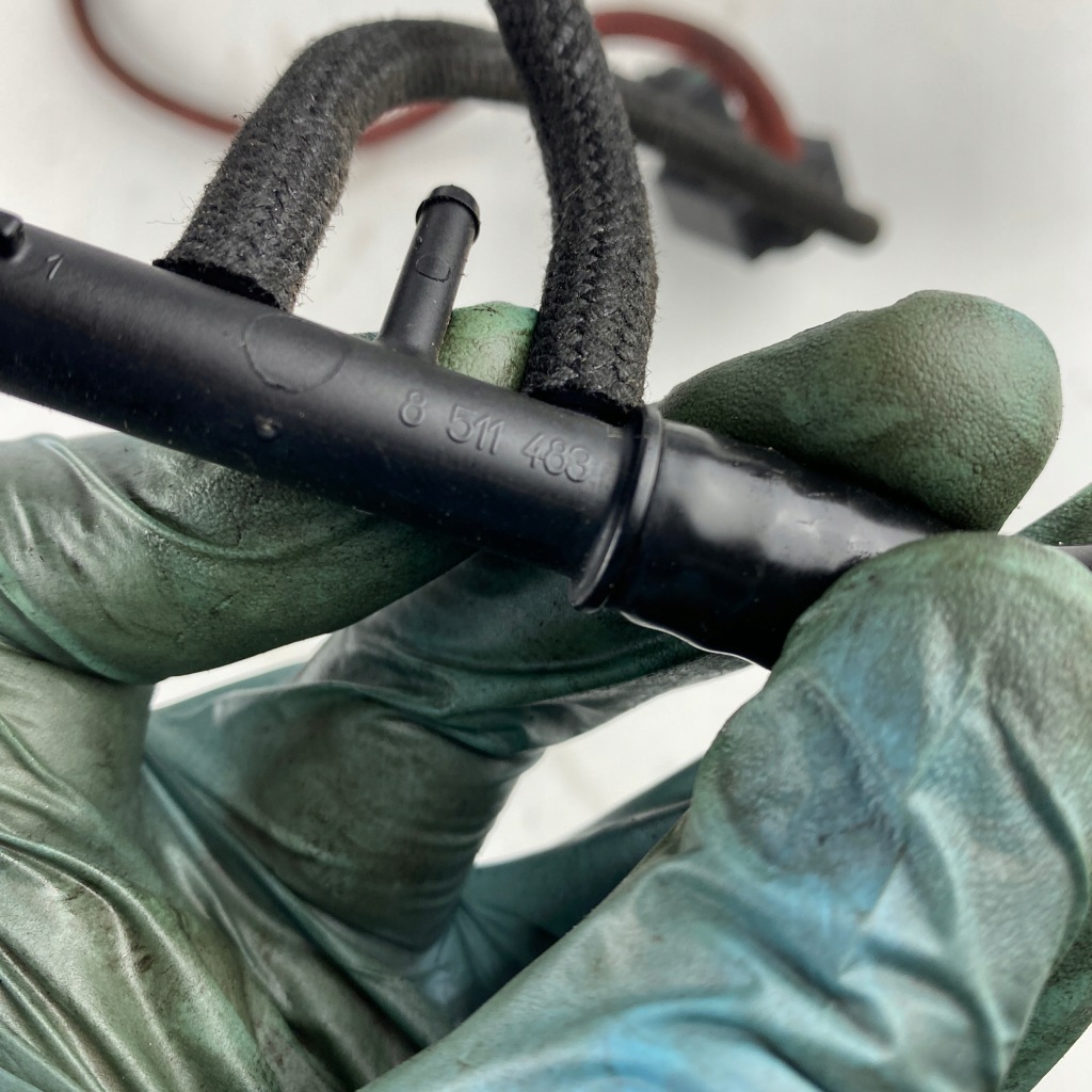 Шланг охлаждение i топлива bmw n57 x3 x4 x5 x6 f11 f12 f15 f16 3.0d 2018r Доставка