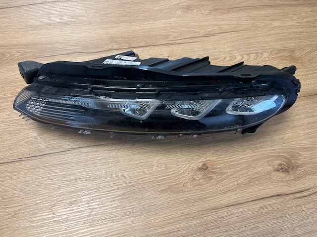 фото №1, Противотуманная фара правый citroen c3 984321890-00 kk