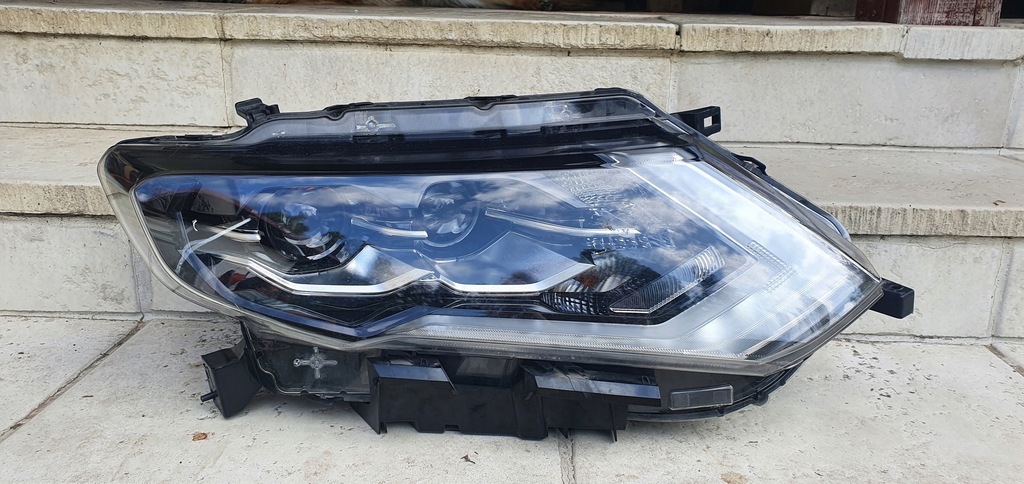 фото №1, Nissan x-trail t32 full led фара лампа