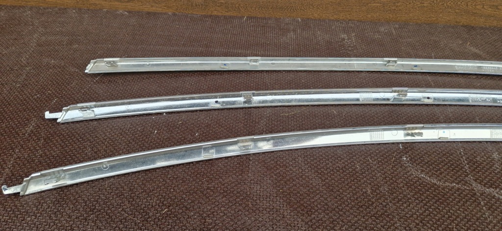 Молдинг хром задний бампер 13368946 opel astra iv универсал Киев