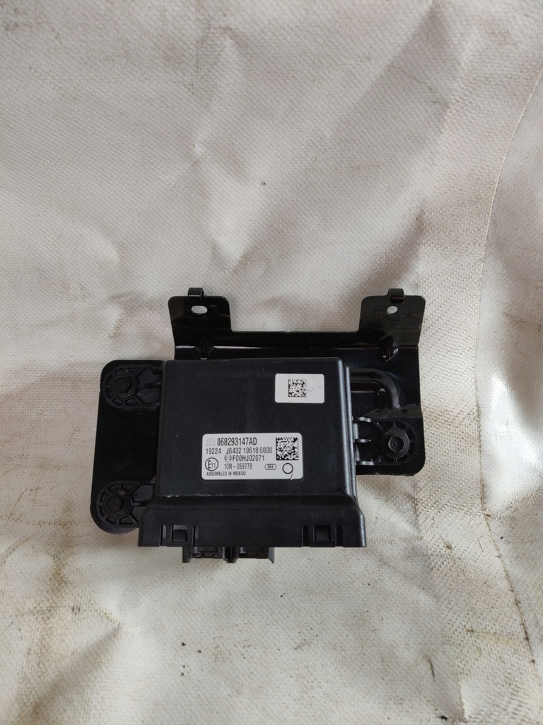 фото №1, Ram 09- модуль блок управления 068293147ad usa