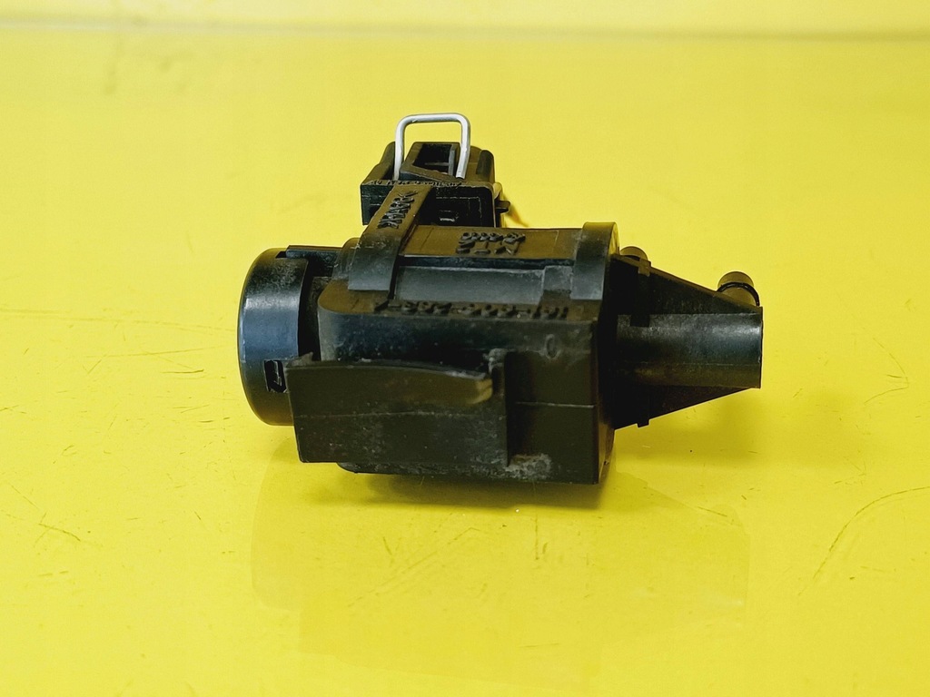 фото №6, Клапан вакууму vw new beetle 2.0 бензин 191906283a nr29