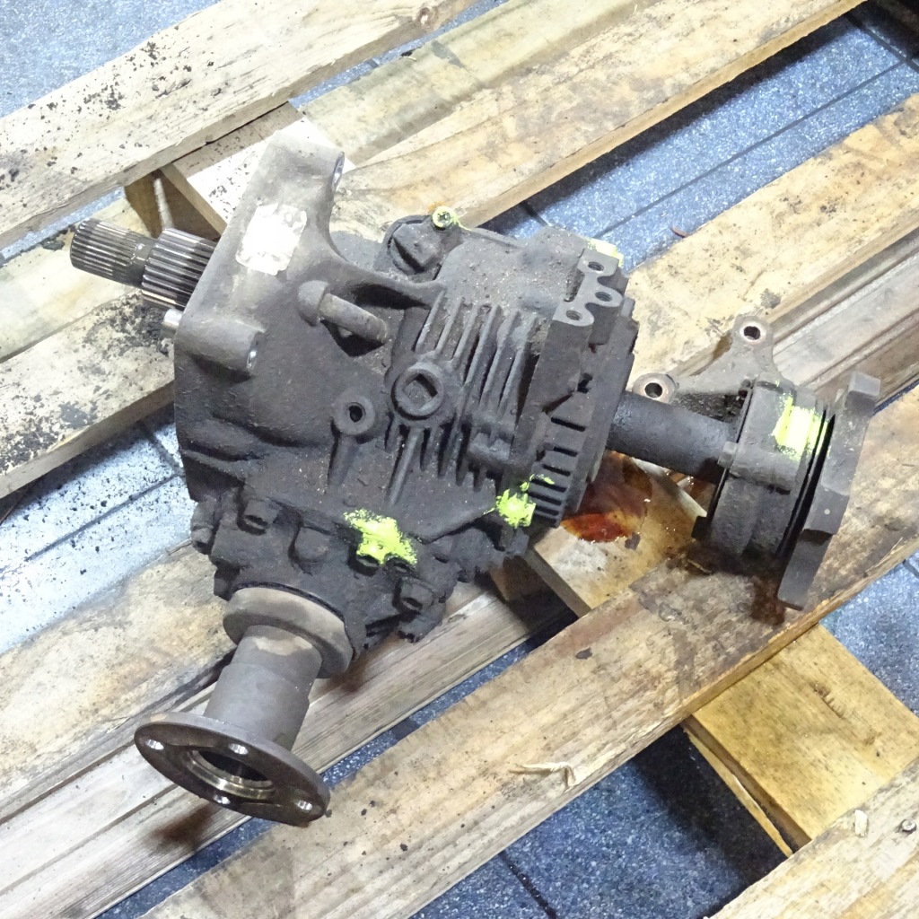 фото №1, Nissan x-trail t30 2.5b редуктор