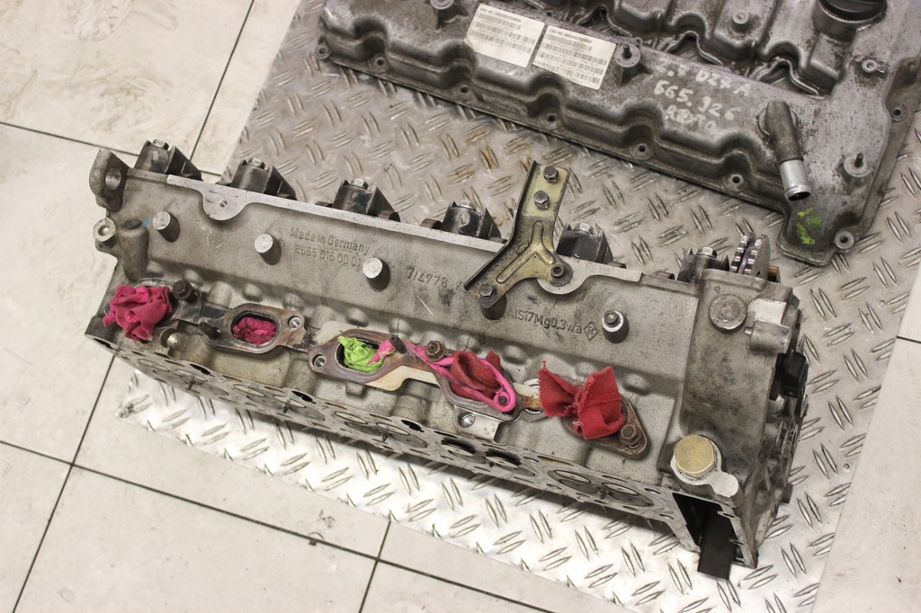 фото №4, Головка кришка клапанів ssangyong rexton 2.7 d