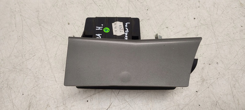 фото №12, Рамка консоли декоры пепельница opel astra h 1,6 xep