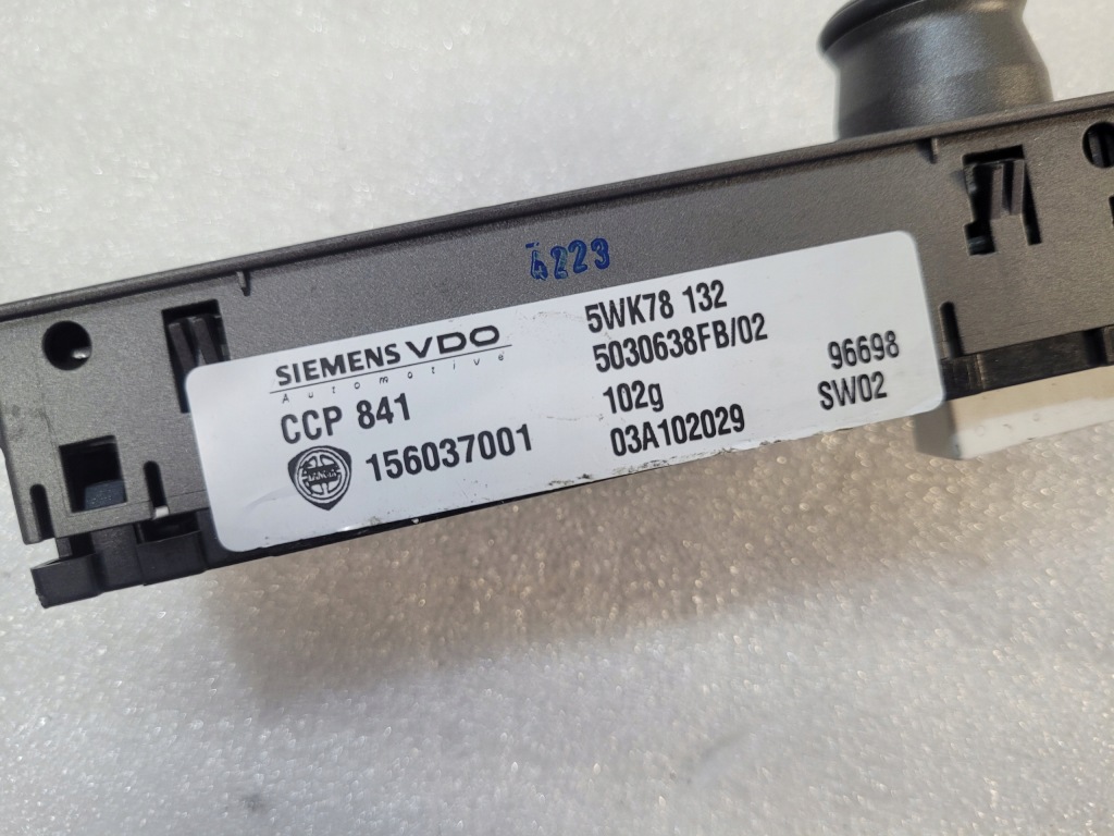 фото №4, Lancia thesis панель обдув задня 156037001