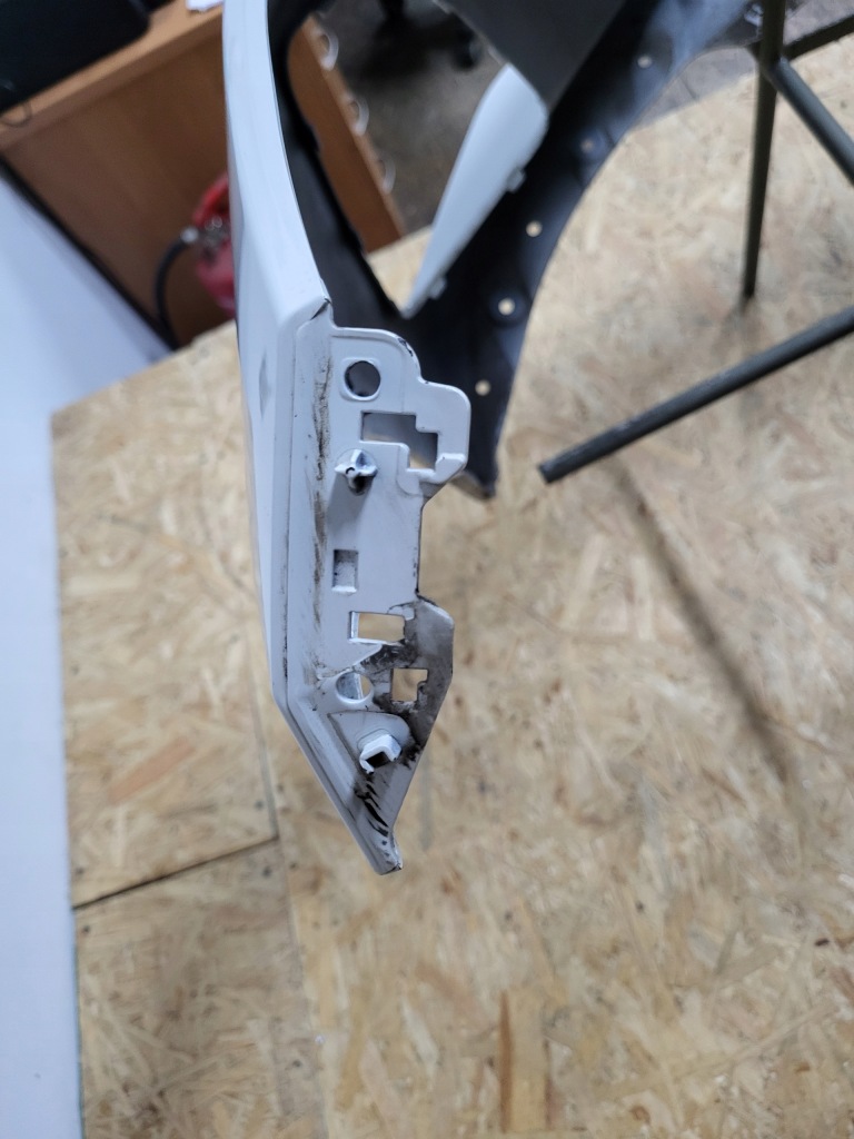 Bmw 3 g20/21 lci lift бампер передний перед 6 x pdc в Украине