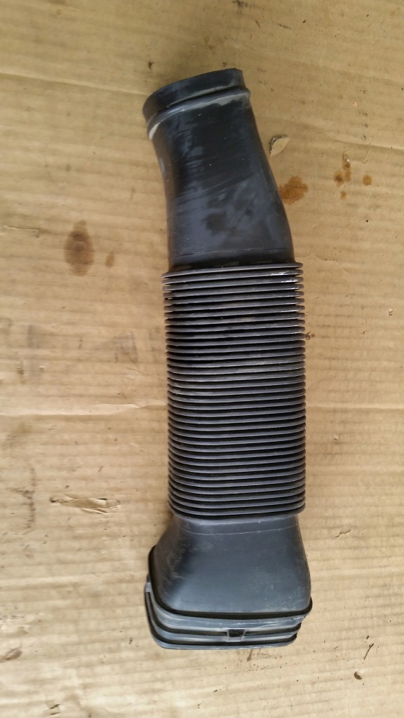 фото №1, Vw polo v 6r повітрозабірник шланг повітря 6r0129618a