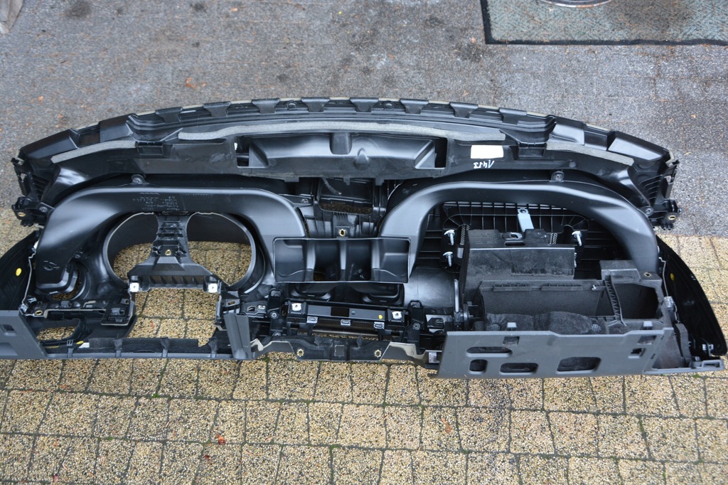 фото №11, Панель приладів приладова консоль панель приладів audi a3 uk