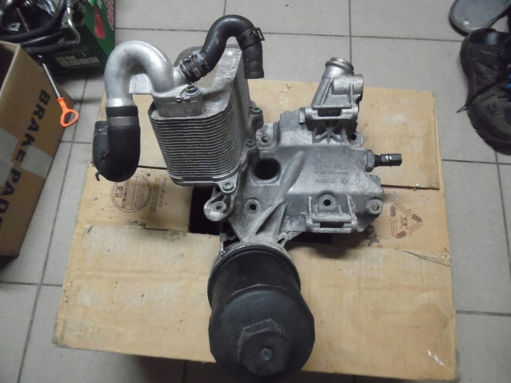 фото №9, Audi a8 d3 6.0 bht корпус фильтра 07d115911j