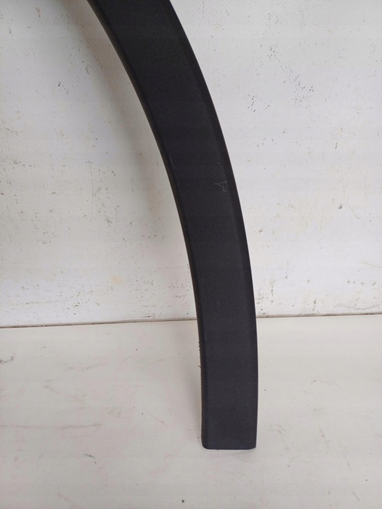 Молдинг на крила правий перед передня права polestar ii 2 Київ