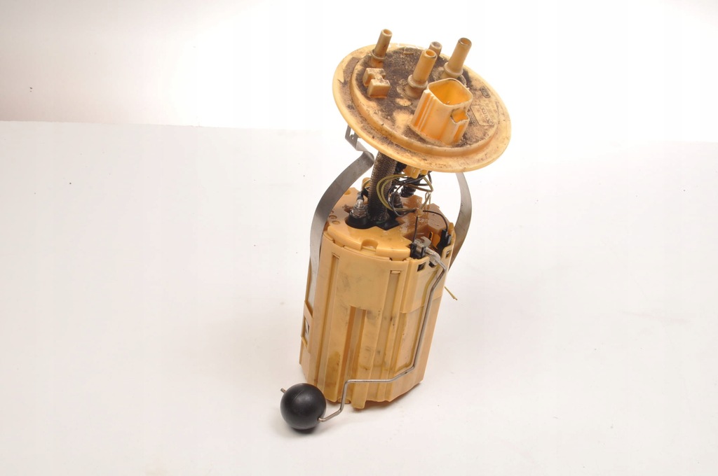 фото №7, Volvo s60 i v70 ii xc90 xc70 2.4 d5 насос топлива 30792518