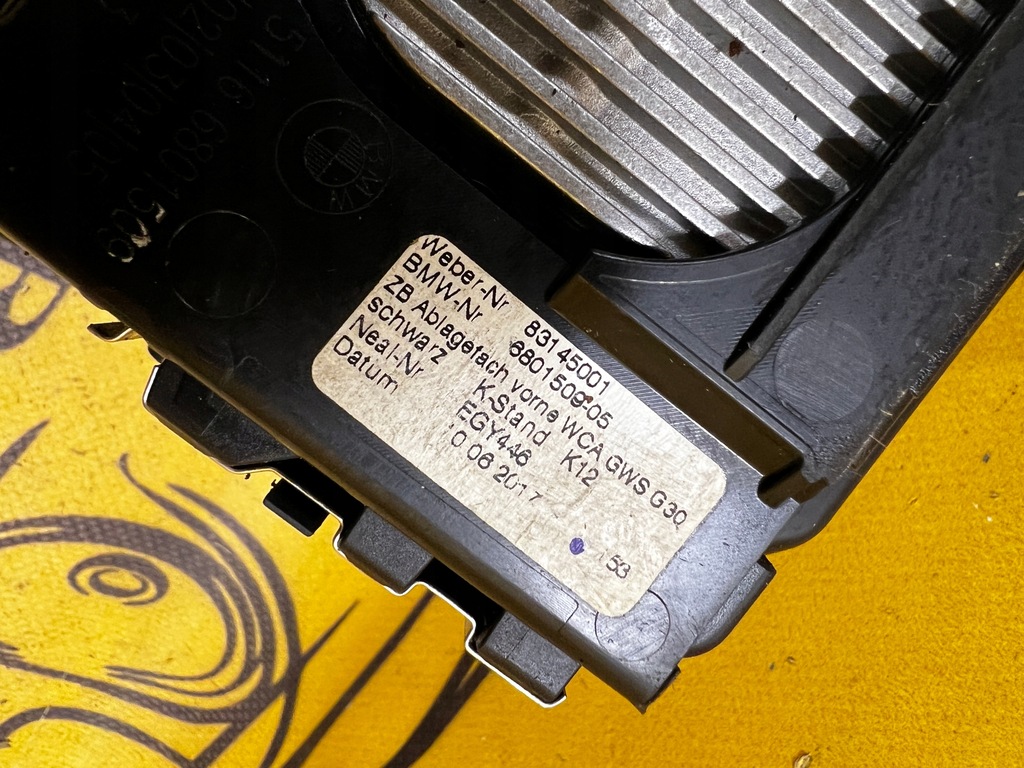 фото №7, Зарядний пристрій індукційна бездротова bmw 5 g30