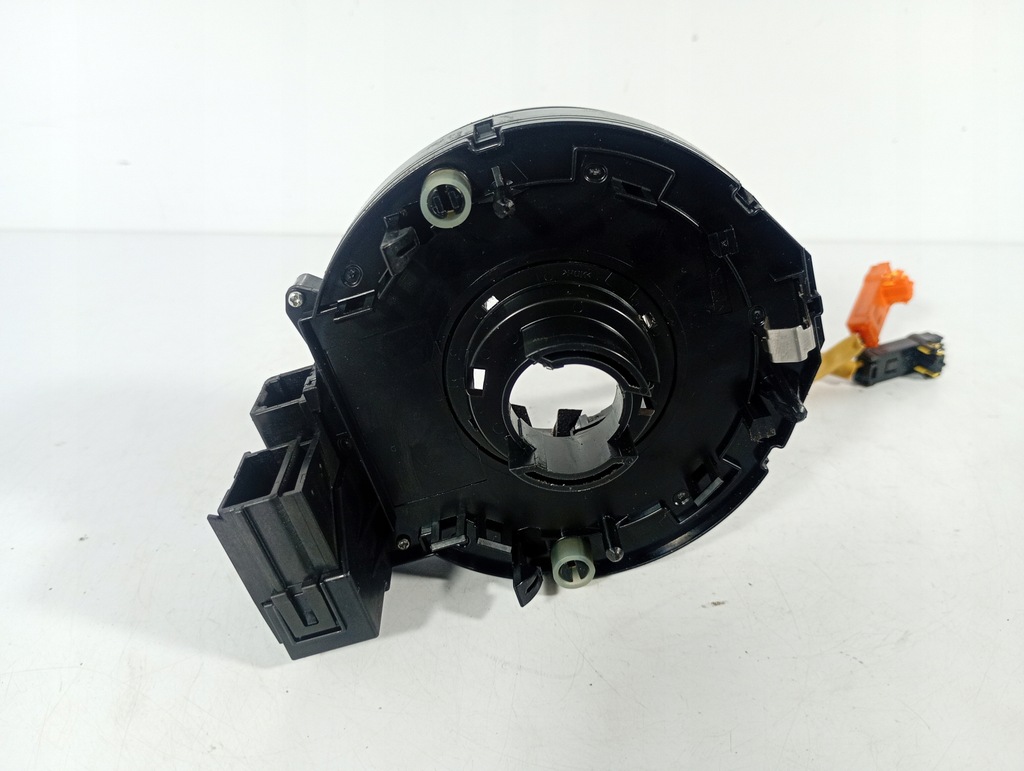 фото №5, Toyota avensis t25 00-06 лента руля