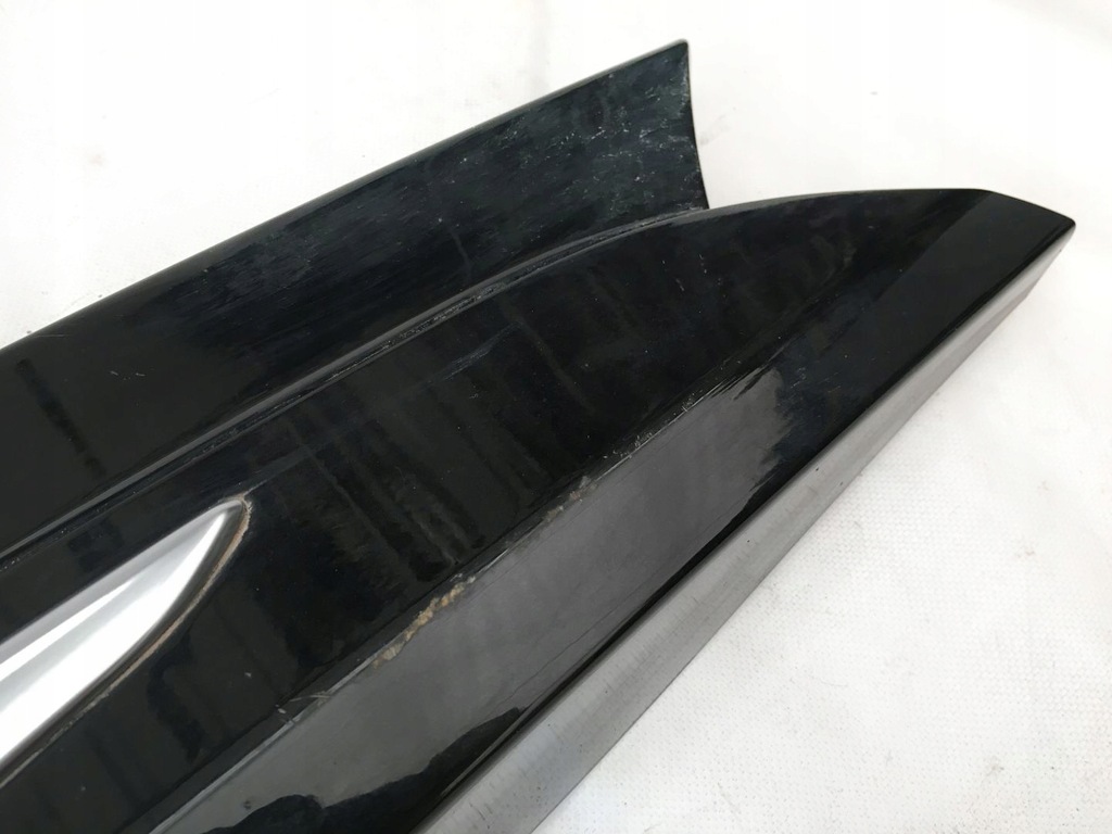 фото №5, Chrysler pacifica 17- накладка крышки задняя