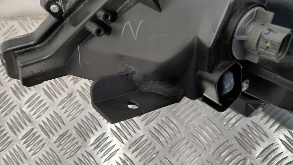 фото №9, Mitsubishi space star ii lift 19-24 8301d446 оригинал europa правая ładna