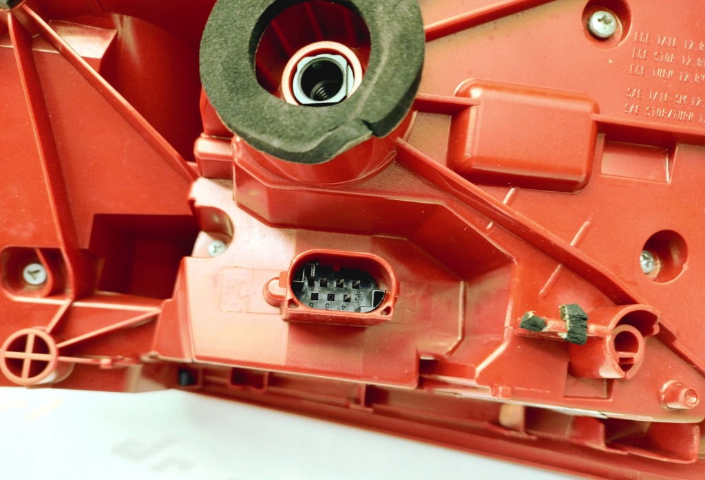 "b" mercedes oe/ al фара задний левая 21130101 a1569061958 mercedes gla x156 Цена