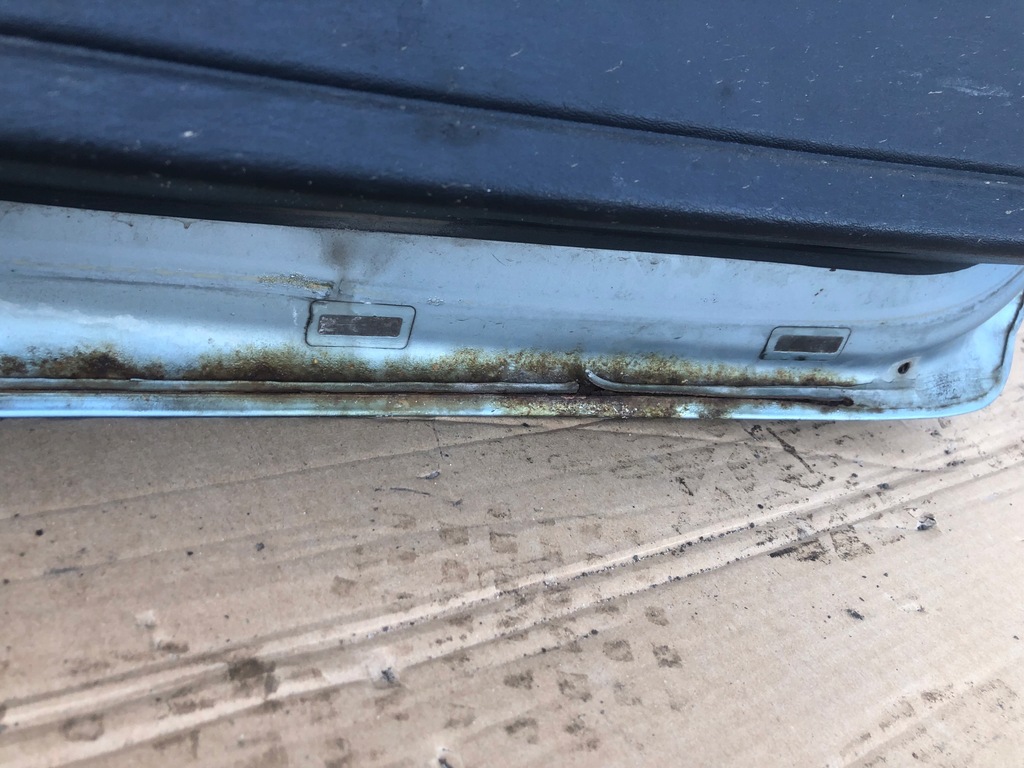 фото №7, Кришка багажника задня скло задня багажника chrysler pacifica 2003-2007