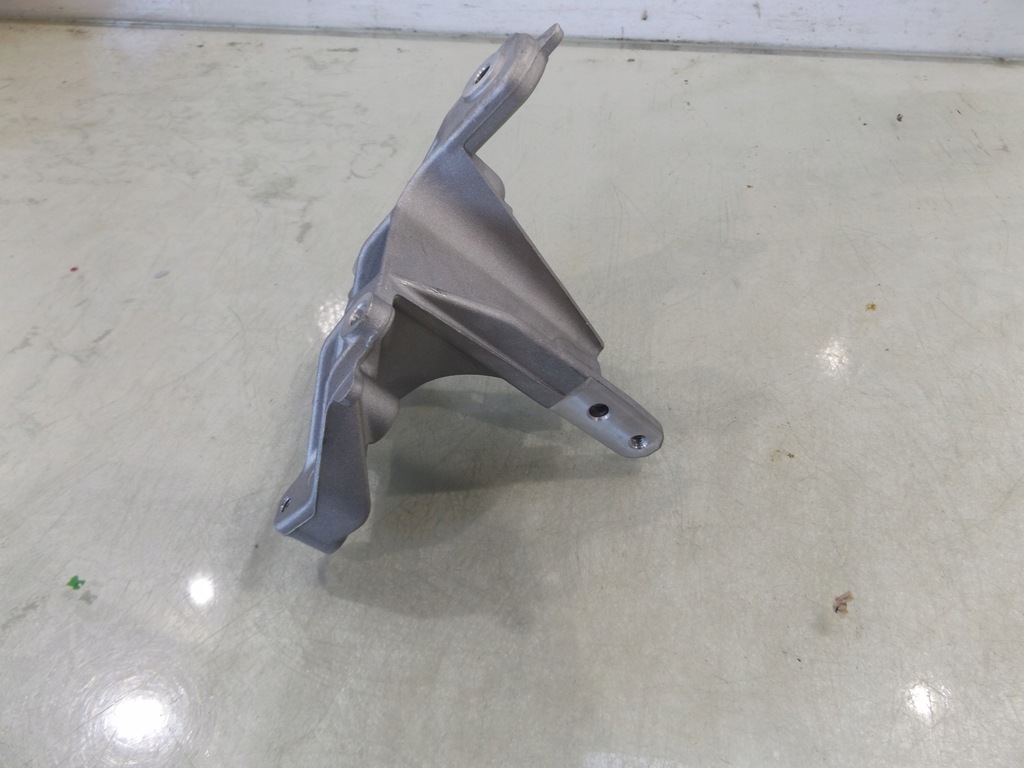 фото №4, Scudo ii 2,0 кронштейн двигуна 9656392880