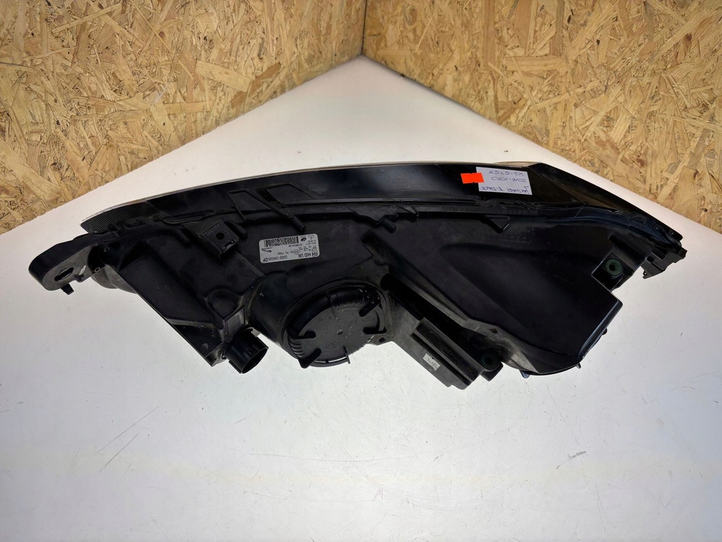 фото №10, Jaguar f-pace 2017 лампа передняя